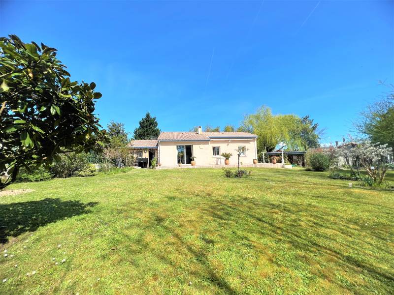 Maison 4 pièces - 88m² MARTILLAC Centre ville 