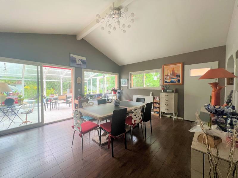 Maison 6 pièces - 180m² CASTRE-GIRONDE  