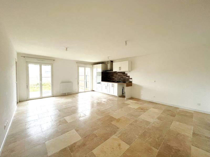 Maison 80m² - 3 chambres - Garage Castres-Gironde  