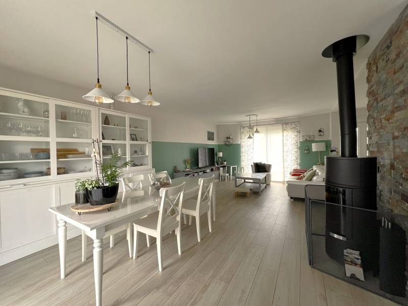 Maison 140m²  + T3 et T2 indépendants Saucats Proche centre 