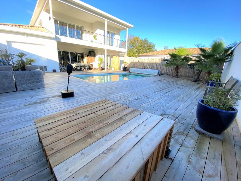 Maison 6 pièces - 250m² MARTILLAC  