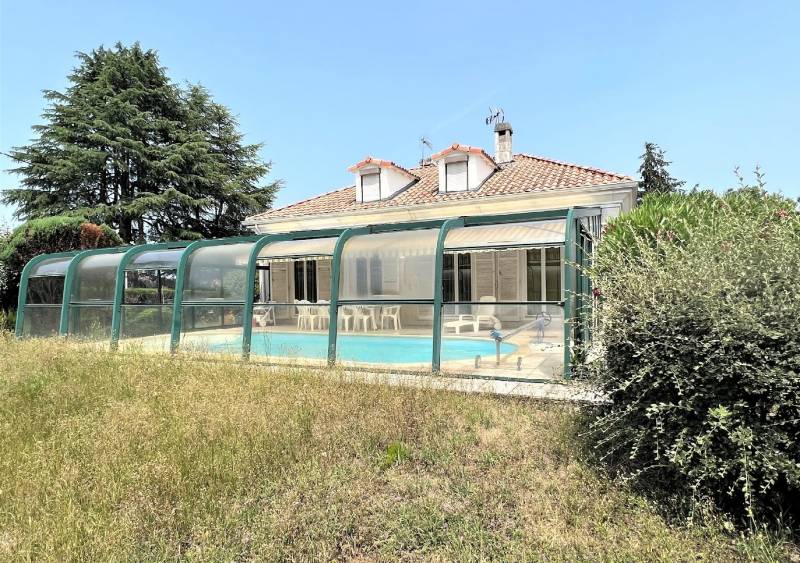 Maison 7  pièces - 146m² SAINT MEDARD D'EYRANS  