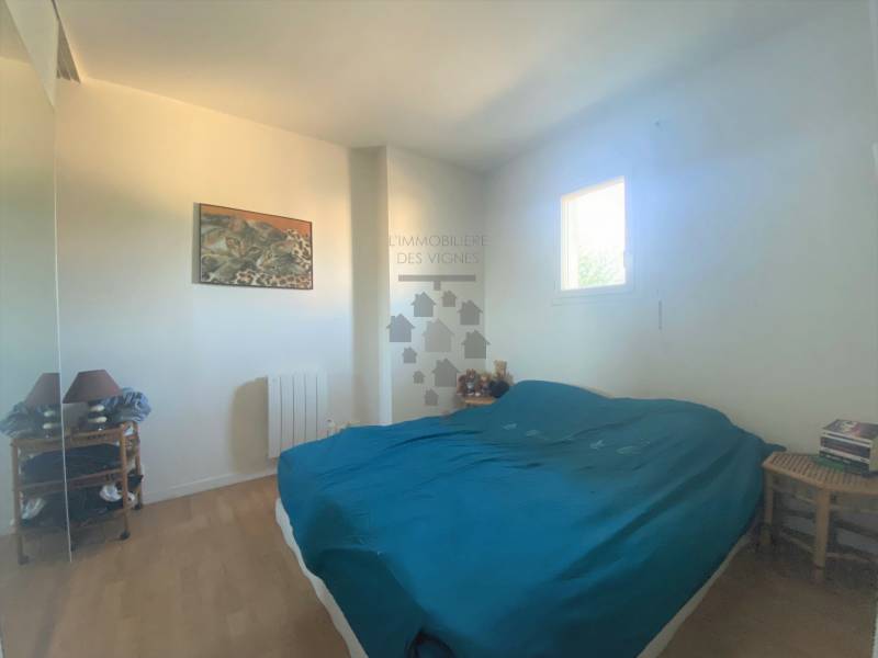 vendu par l'immobilière des vignes T2 avec belle superficie de 42.3m² et 1 chambre